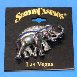 Vintage STATION CASINOS Las Vegas Elephant Brooch Pin Rhinestones Silver Tone